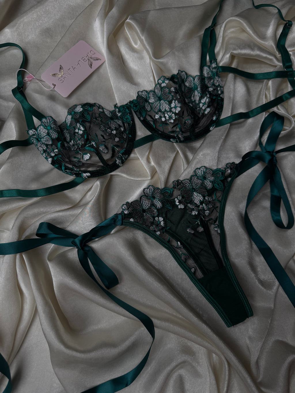 Esmeralda floral