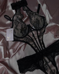 Esther Body Black