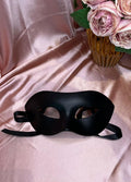 Antifaz negro mate image 0