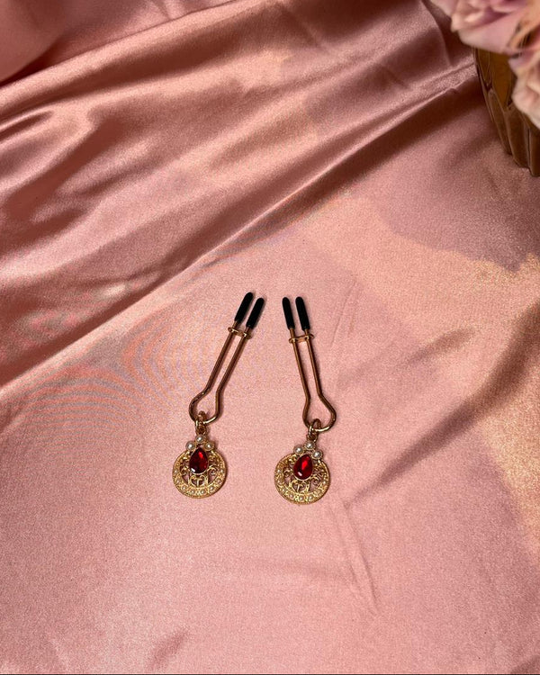 Nipple Clamps image 0