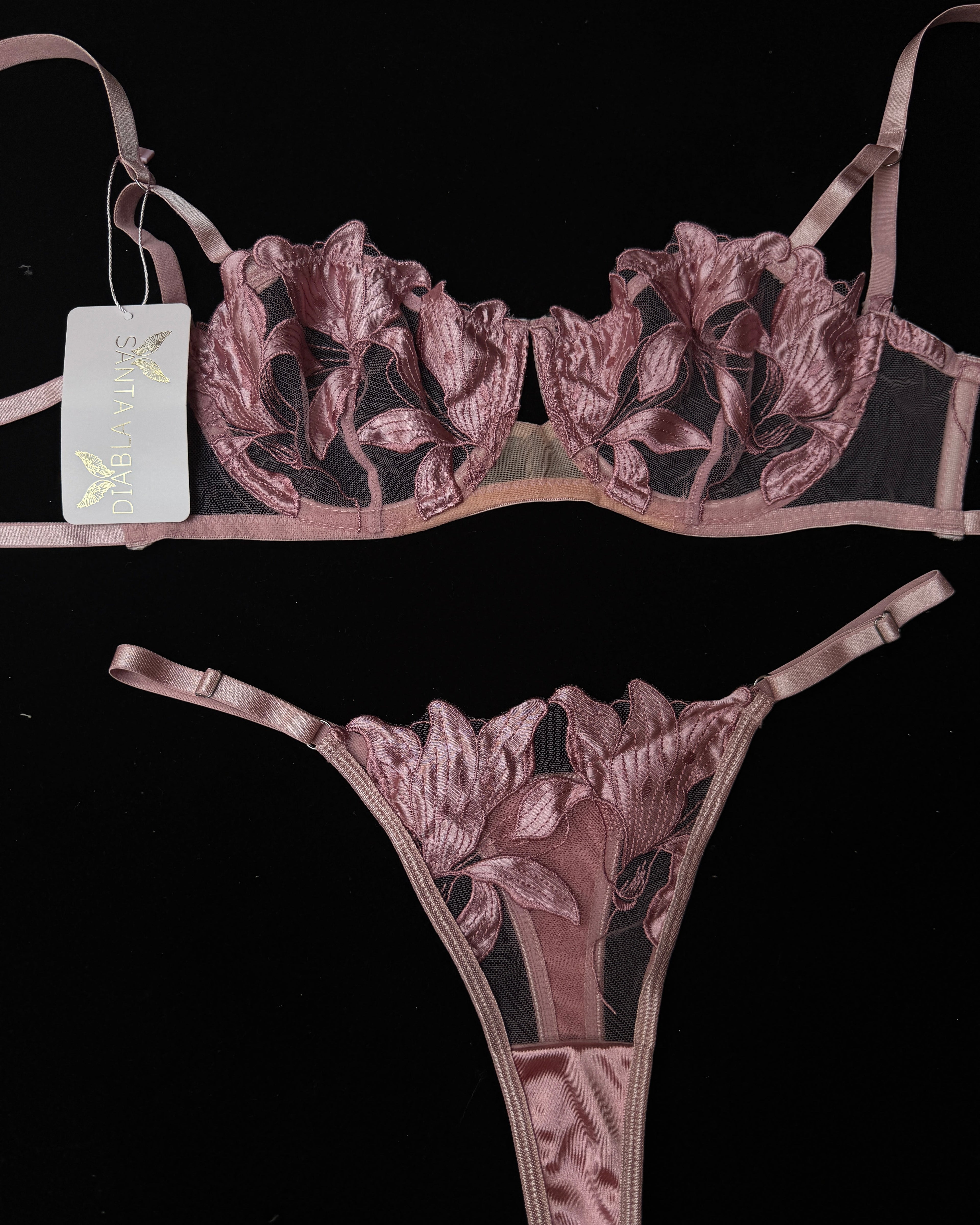 Rosegold Petals