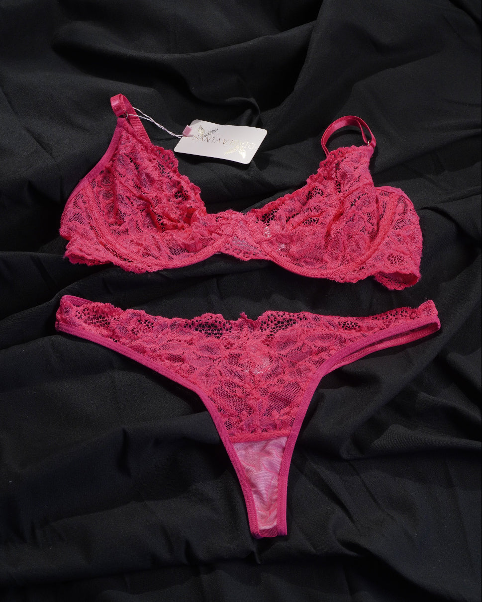 Arelle Fucsia