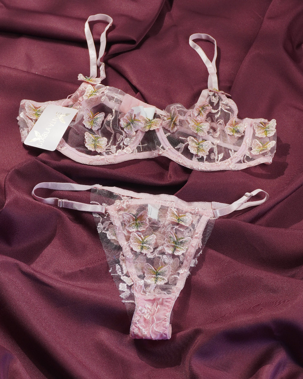 Mariposa rosa